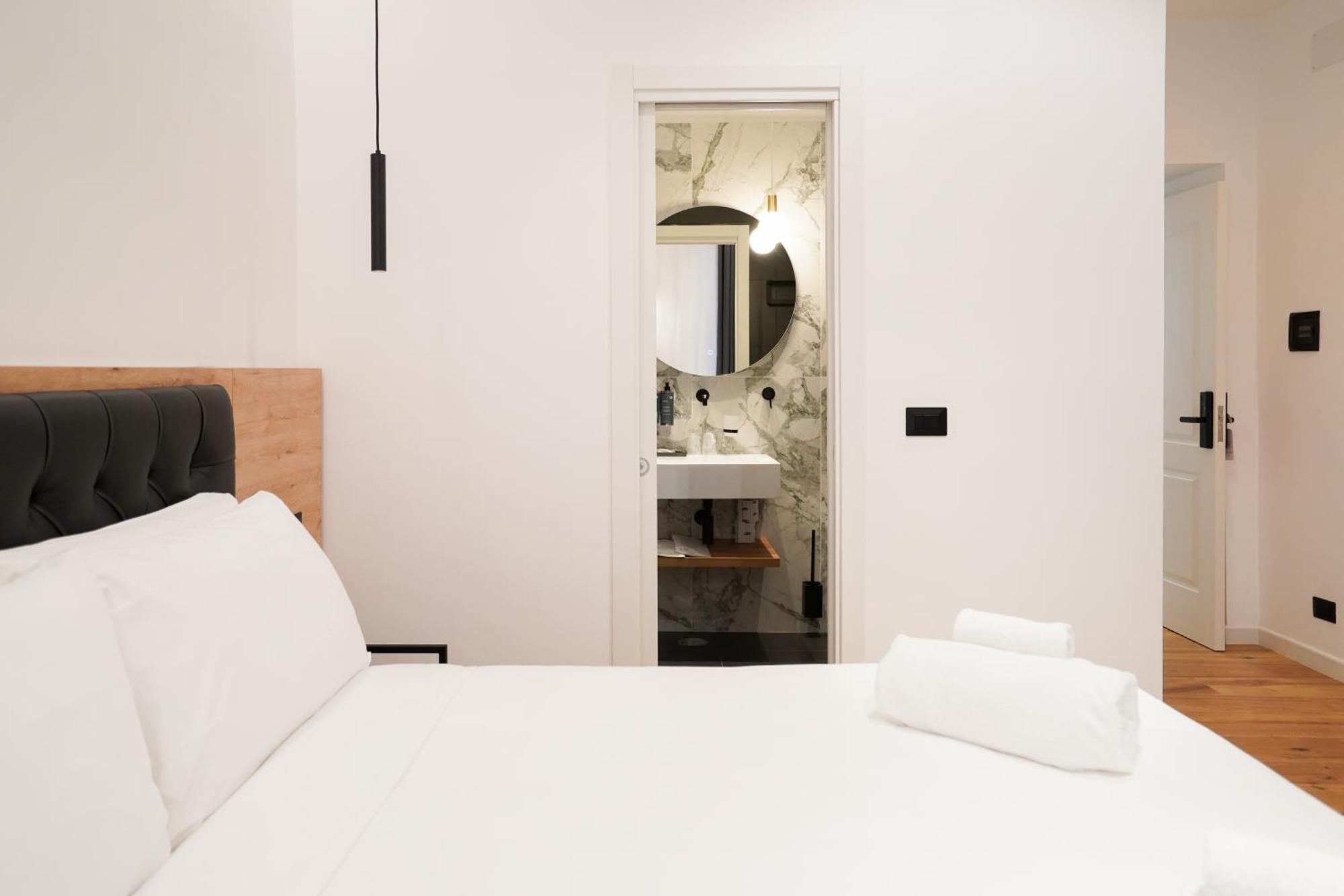 No Man'S Land Guesthouse Рим Екстер'єр фото