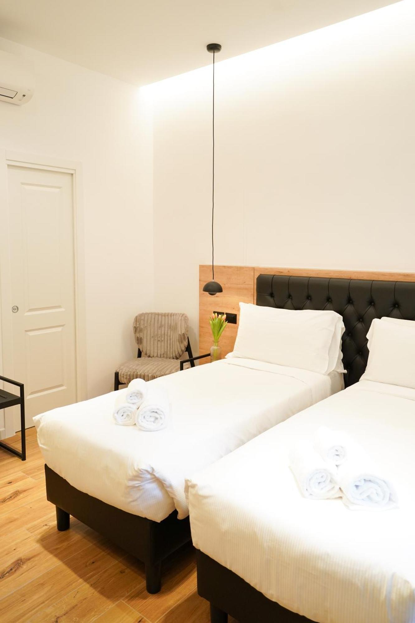 No Man'S Land Guesthouse Рим Екстер'єр фото