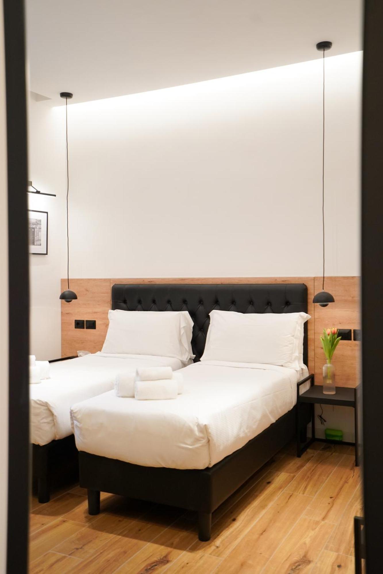 No Man'S Land Guesthouse Рим Екстер'єр фото