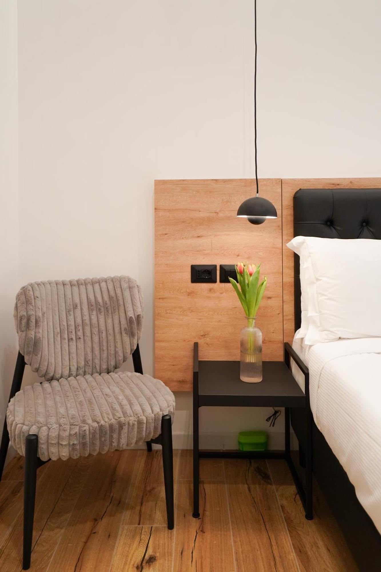 No Man'S Land Guesthouse Рим Екстер'єр фото